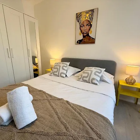 Bernoux 2 Bedrooms Gratte Ciel Daire Villeurbanne
