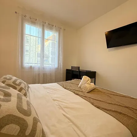 Bernoux 2 Bedrooms Gratte Ciel Daire