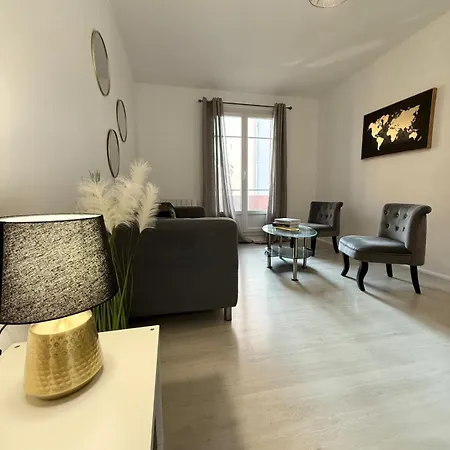 Bernoux 2 Bedrooms Gratte Ciel Daire Villeurbanne