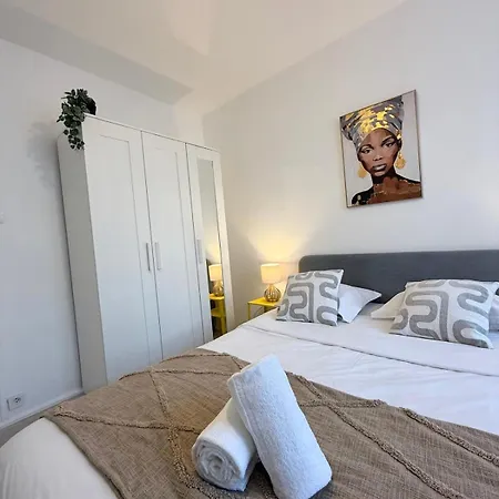 Bernoux 2 Bedrooms Gratte Ciel Daire *